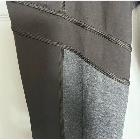 Athleta Grey Two-toned Crop - Picture 3 of 6
